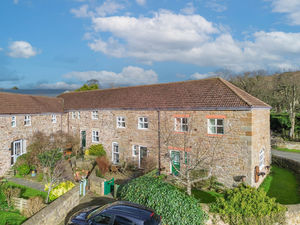 Photo 17- click for photo gallery